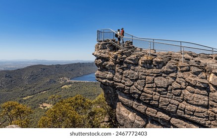 日本无码AV不卡一区二区三区